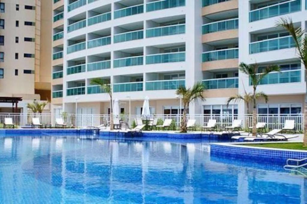 Vista Mar Nascente, Dois Quartos, Novo, No Melhor Do Rio Vermelho, Condominio Club, 1103 サルバドール エクステリア 写真